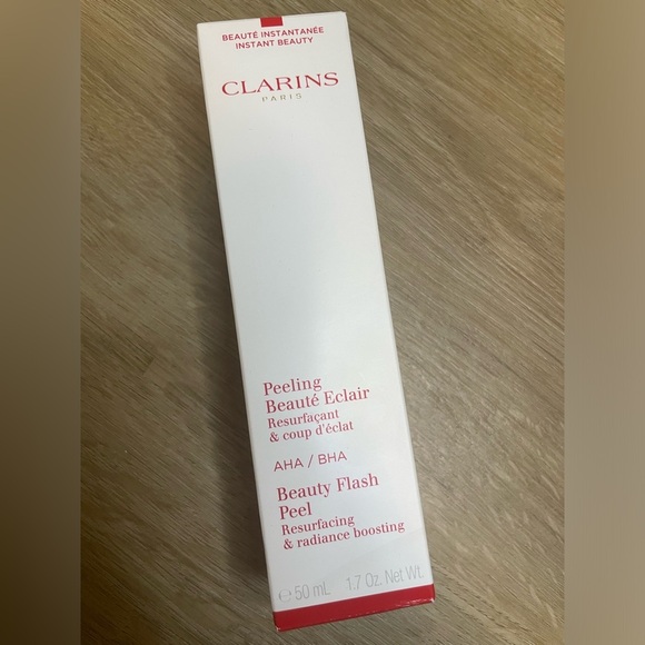 Clarins Beauty Flash Peel - Picture 7 of 7